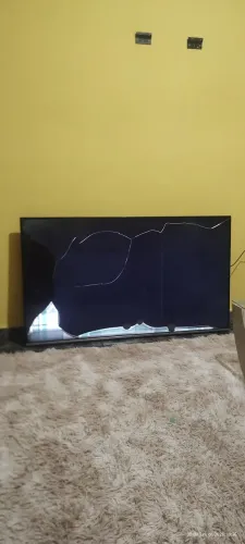 TV LG TELA DANIFICA VENDA RETIRADA DE PEÇAS
