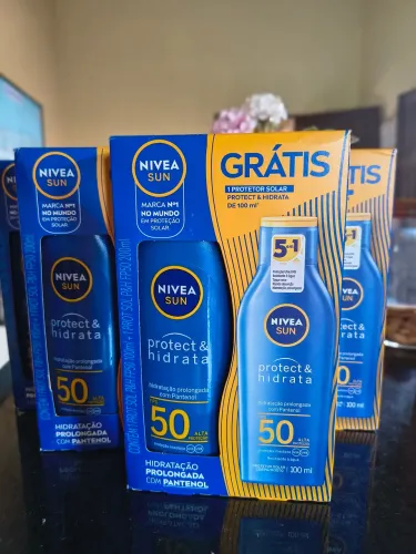 Vendo kit de protetor solar Nivea para o corpo e rosto 