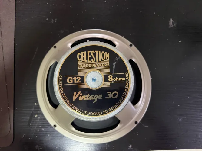 Alto falante Celestion v30