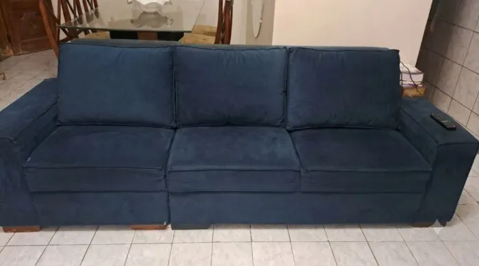 Sofá 3 lugares azul