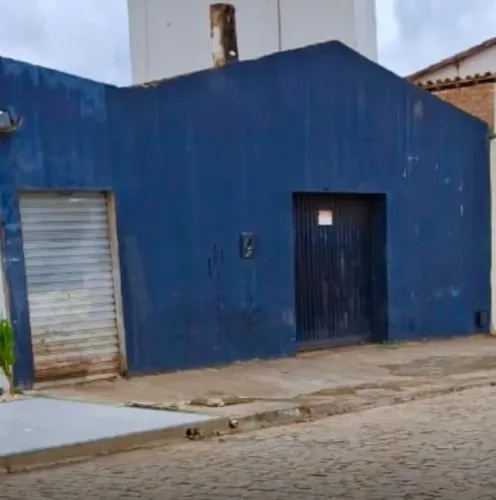 Oportunidade Comercial em Ribeira do Pombal- BA, Galpão + Edícula - Rua do Esporte
