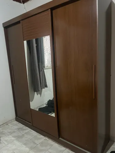 Guarda Roupa