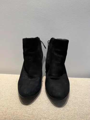 Bota Arezzo 35