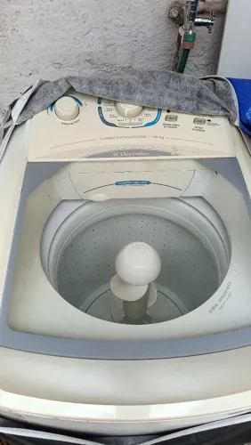 Máquina de lavar 10 kg