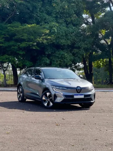 Renault Megane E-tech (elétrico) 2024
