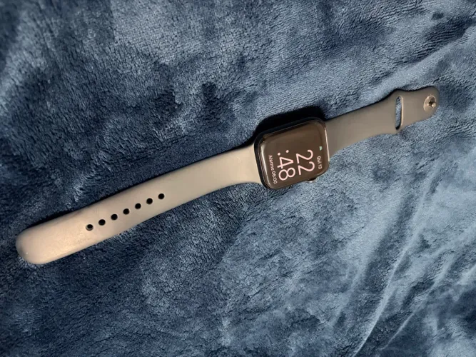 Apple Watch SE 2 44mm GPS 