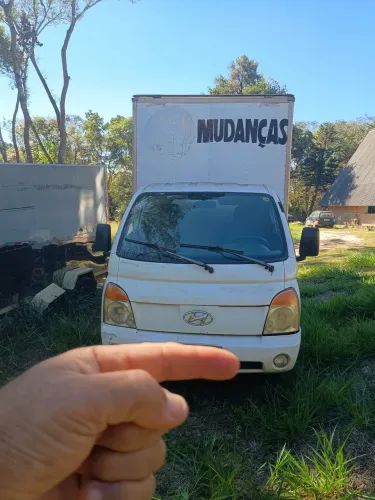 Vendo ou troco HR Baú em HR Carroceria 