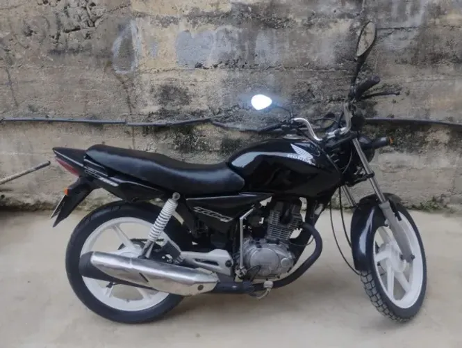 TITAN KS 150 VENDO OU ALUGO