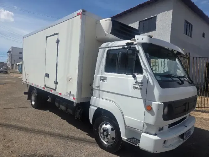 Vw 8160/12 baú frigorífico aparelho xarios 500