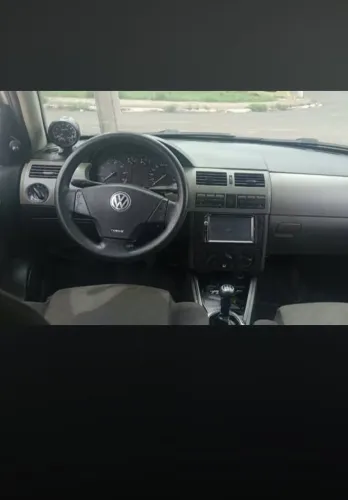 Volkswagen Gol Geração III 1.0 MI 16V Turbo Gasolina Mec. 4P 2001