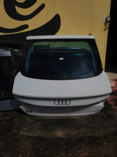 TAMPA PORTA MALAS AUDI A5 ENVIO BRASIL TODO