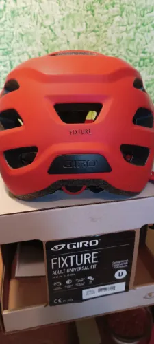 Capacete Giro Fixture II