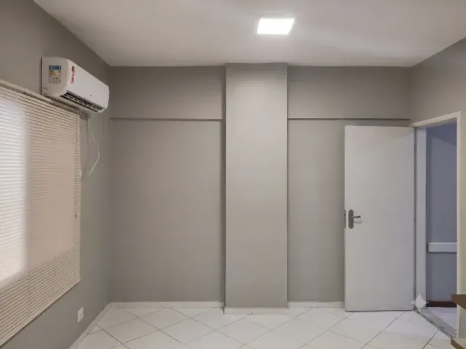 Sala Comercial - 38m² | Av. Alcindo Cacela | Umarizal | Centro Medico Camilo Salgado