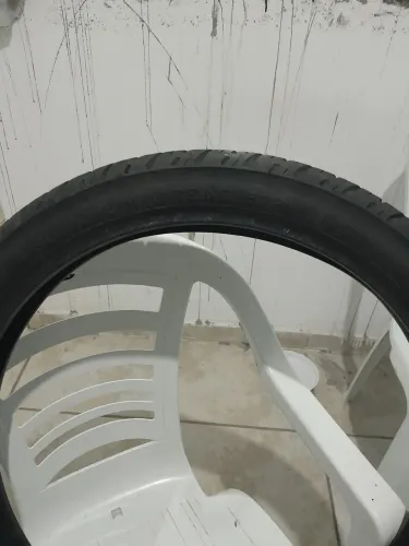 Pneu usado 90 90 18 Pirelli meia vida
