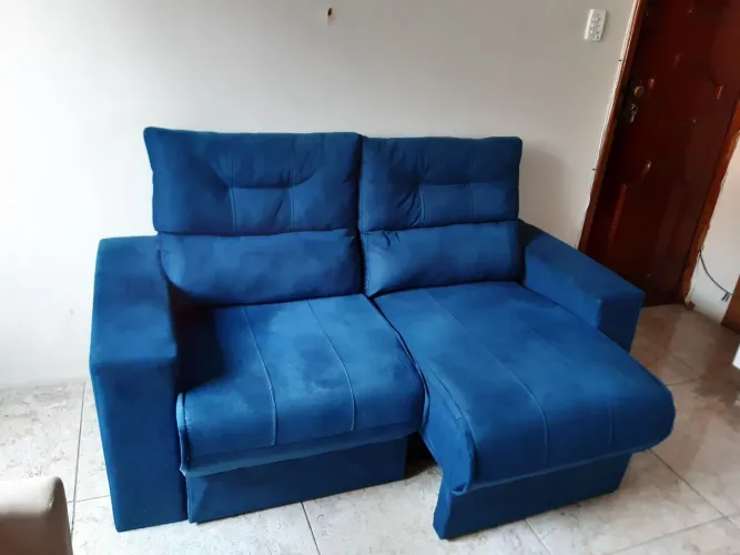 Vendo sofá retrátil em ótimo estado!!