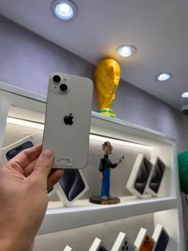 iPhone 14 Plus 128gb Branco Economize e saia de iPhone novo.