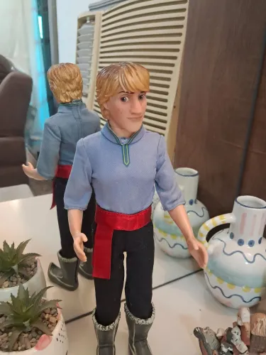 Boneco Kristoffer Disney Store