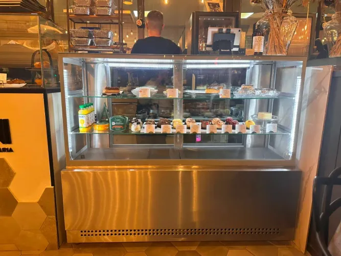 Vitrine refrigerada imperdível 