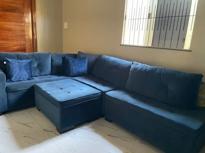 Vendo sofá azul marinho 