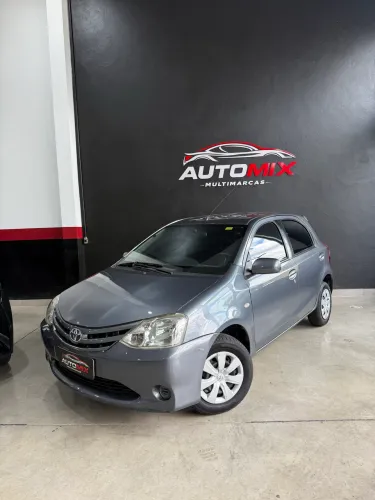 Toyota Etios XS 1.3 Flex 16V 5P Mec. 2013