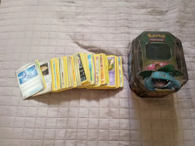 Vendo cartas de pokémon colecionáveis