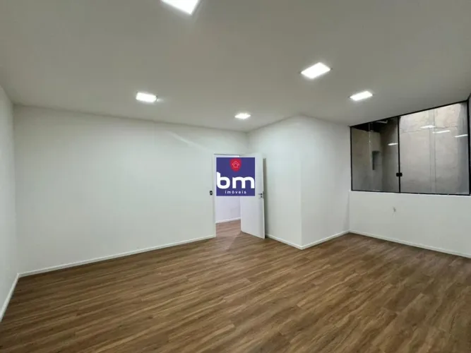 Sala para alugar em São Paulo, Vila Plana, com 36 m²