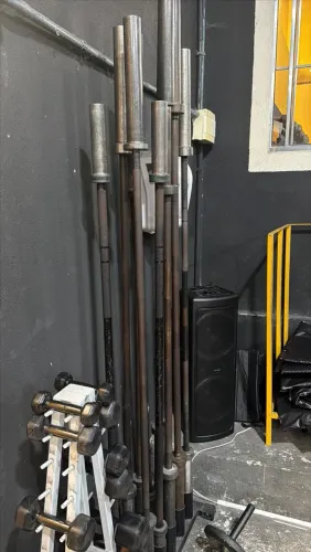 Vendo equipamentos de Crossfit