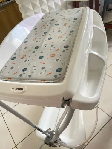 Banheira de bebê com suporte kidoo