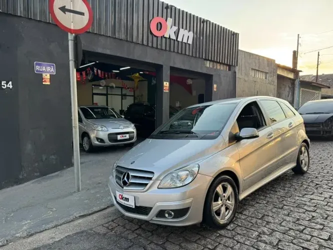Mercedes-Benz Classe B 180 1.7 116cv Aut. 2010