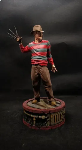Boneco Freddy Krueger impressão 3D