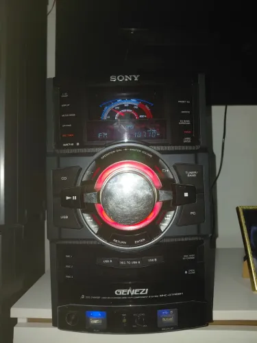 SOM DA SONY COM BLUETOOTH
