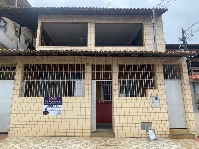 Casa com 5 quartos em Vila Nova, Com mobilia! Aluguel Comercial ou Residencial