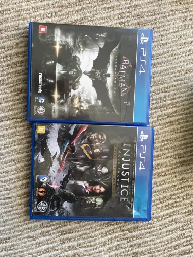 BATMAN ARKHAM NIGHT E INJUSTICE