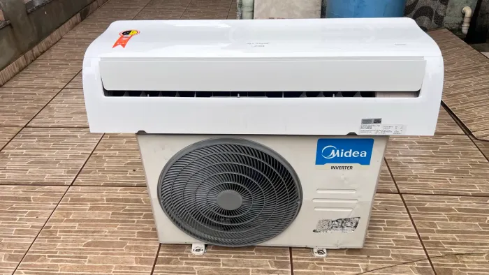 Split Midea inverter 18000 btus