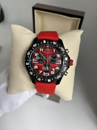 Relógio Breitling Endurance 