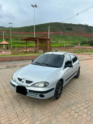 Renault Megane Hatch RT 1.6/rt/alize/exp 1.6 16V 2001