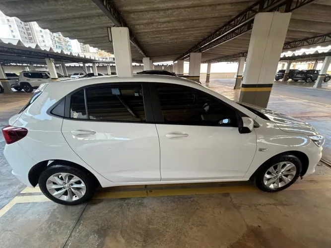Chevrolet Onix Hatch LT 1.0 12V Flex Mec. 4P 2021