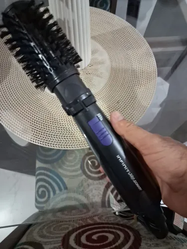 Escova rotativa da Conair