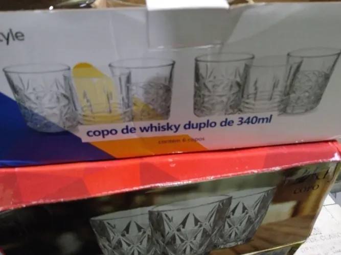 Copos para drinks e whisky ?