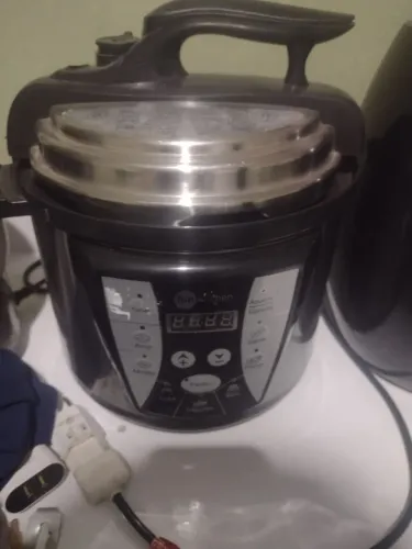 Vendo panela elétrica de pressão