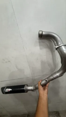 Vendo escapamento JESKAP
