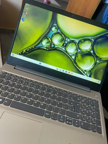 NOTEBOOK LENOVO IDEAPAD 3i - ÓTIMO PARA ESTUDOS E TRABALHO!
