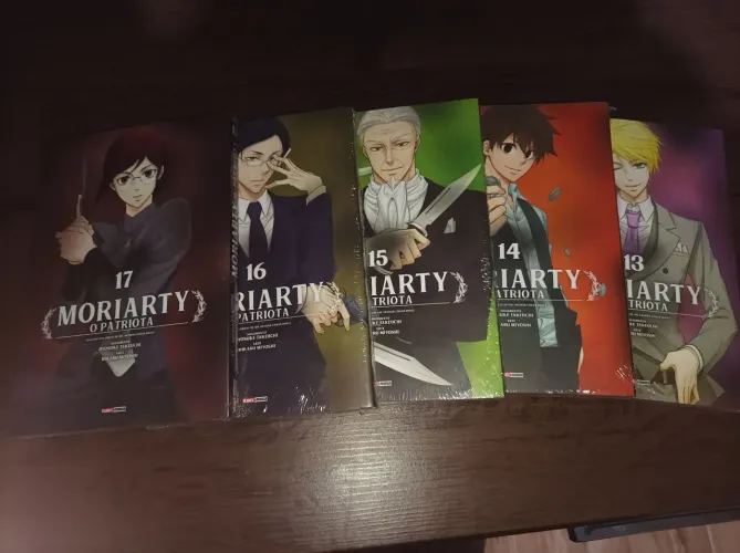 Mortiaty o Patriota Vol. 13 ao 17 em excelente estado.