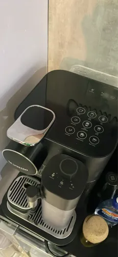 Cafeteira Nespresso Gran Latissima
