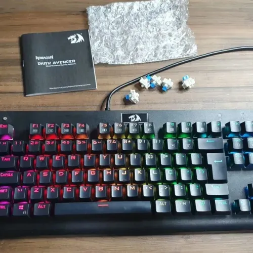 Teclado Mêcanico Dark Avenger RGB - Switch Blue