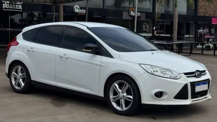 Ford Focus 2.0 16v/se/se Plus Flex 5P Aut. 2015