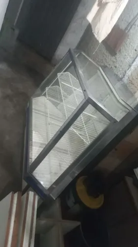 Vendo estufa para loja