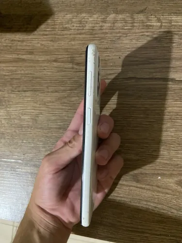 Samsung A23 - 4GB RAM
