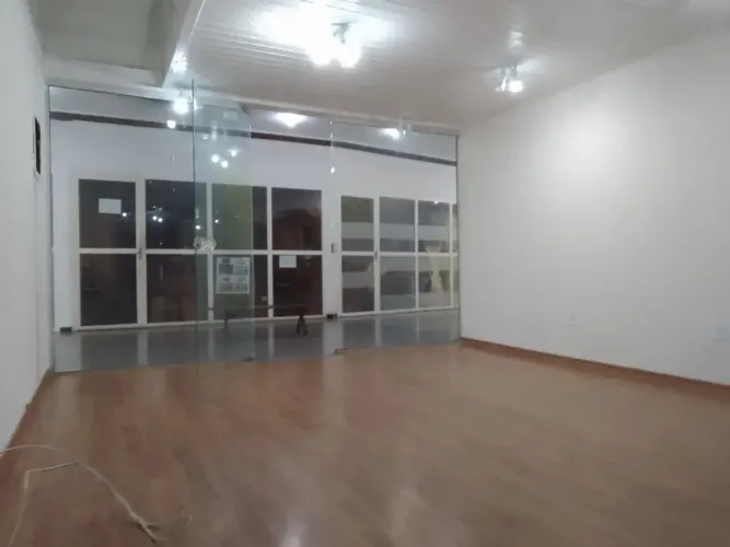 Loja para locacao ou venda na Galeria Chopin no Campos Elíseos