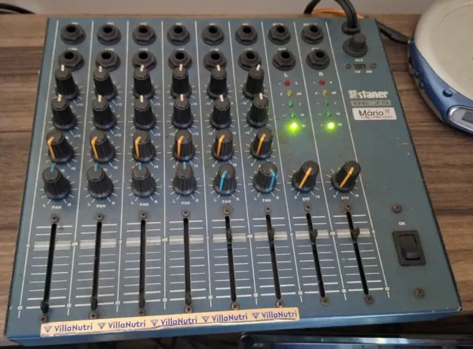 Mesa de som Staner 06 2S